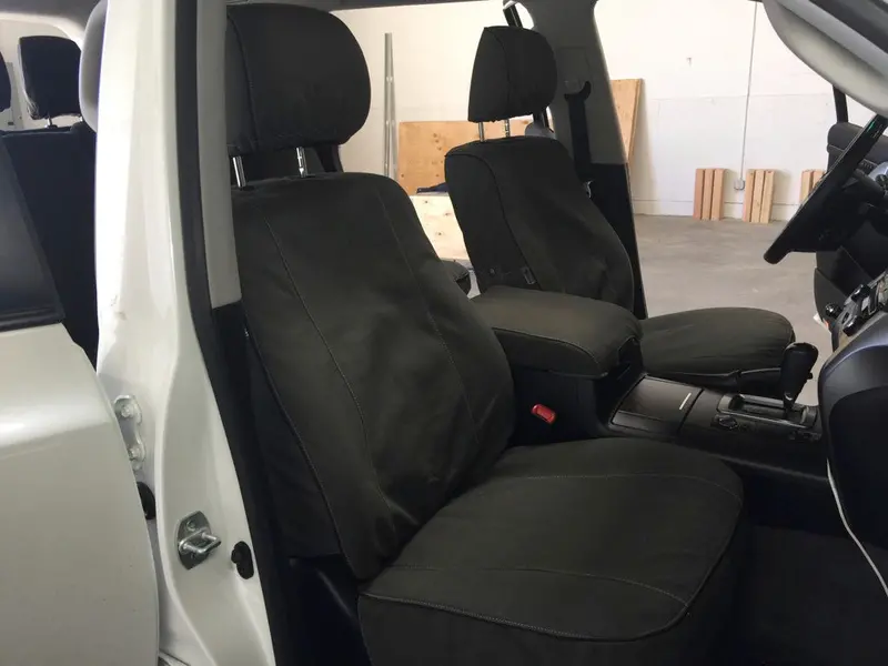 2007–2015 Toyota Land Cruiser 200 Series Seat Protectors 1