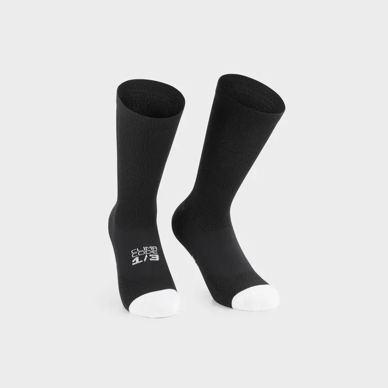 Assos Endurance Performance Cycling Socks 1