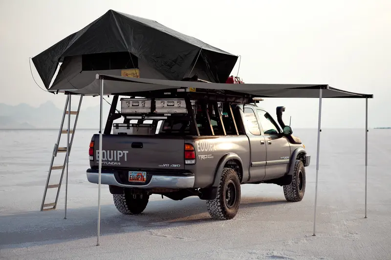 Eezi-Awn Manta 270° Awning – Full-Circle Coverage Design 1