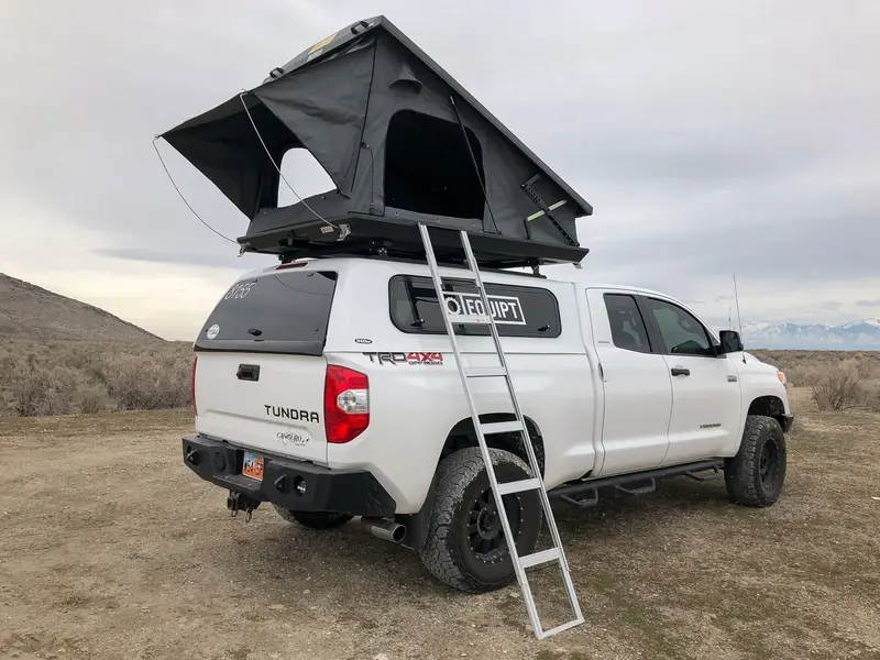 Eezi-Awn Stealth Rooftop Tent – Low-Profile Hardshell Design 1