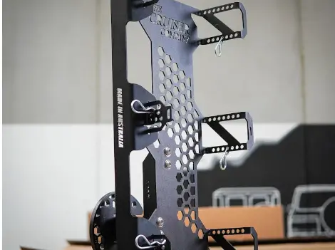 The Cruiser Company Maxtrax Recovery Board Holder (Black) 1