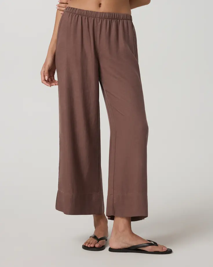 Vuori Trestles Twill Crop Wide-Leg Pant For Women – Spring 2026 1