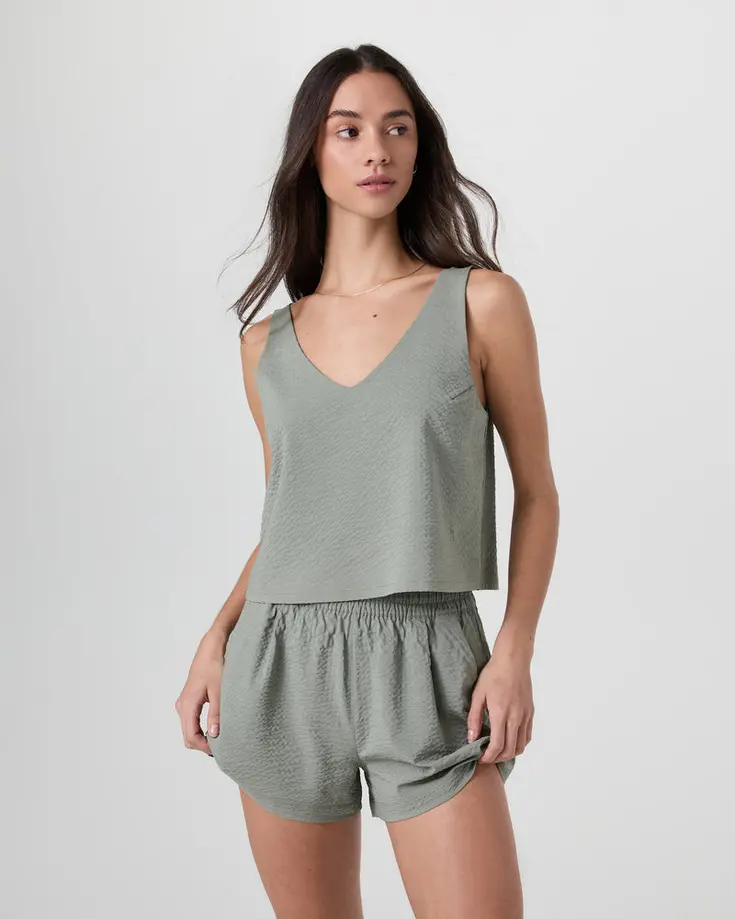 Vuori Women’S Villa Textured Crop Tank – Elevated Textured Knit Tank With Relaxed Fit, Spring 2025 1