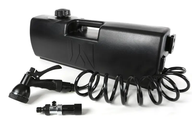 Waterport 4-Gallon Lightweight Water Reservoir 1